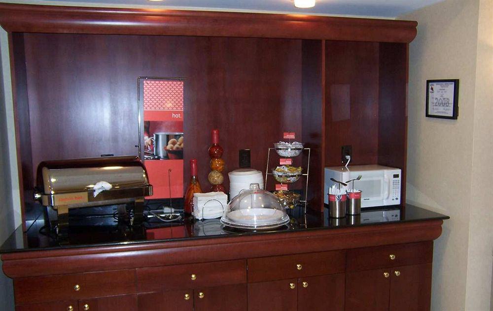 Hampton Inn Wichita Falls-Sikes Senter Mall Restaurace fotografie