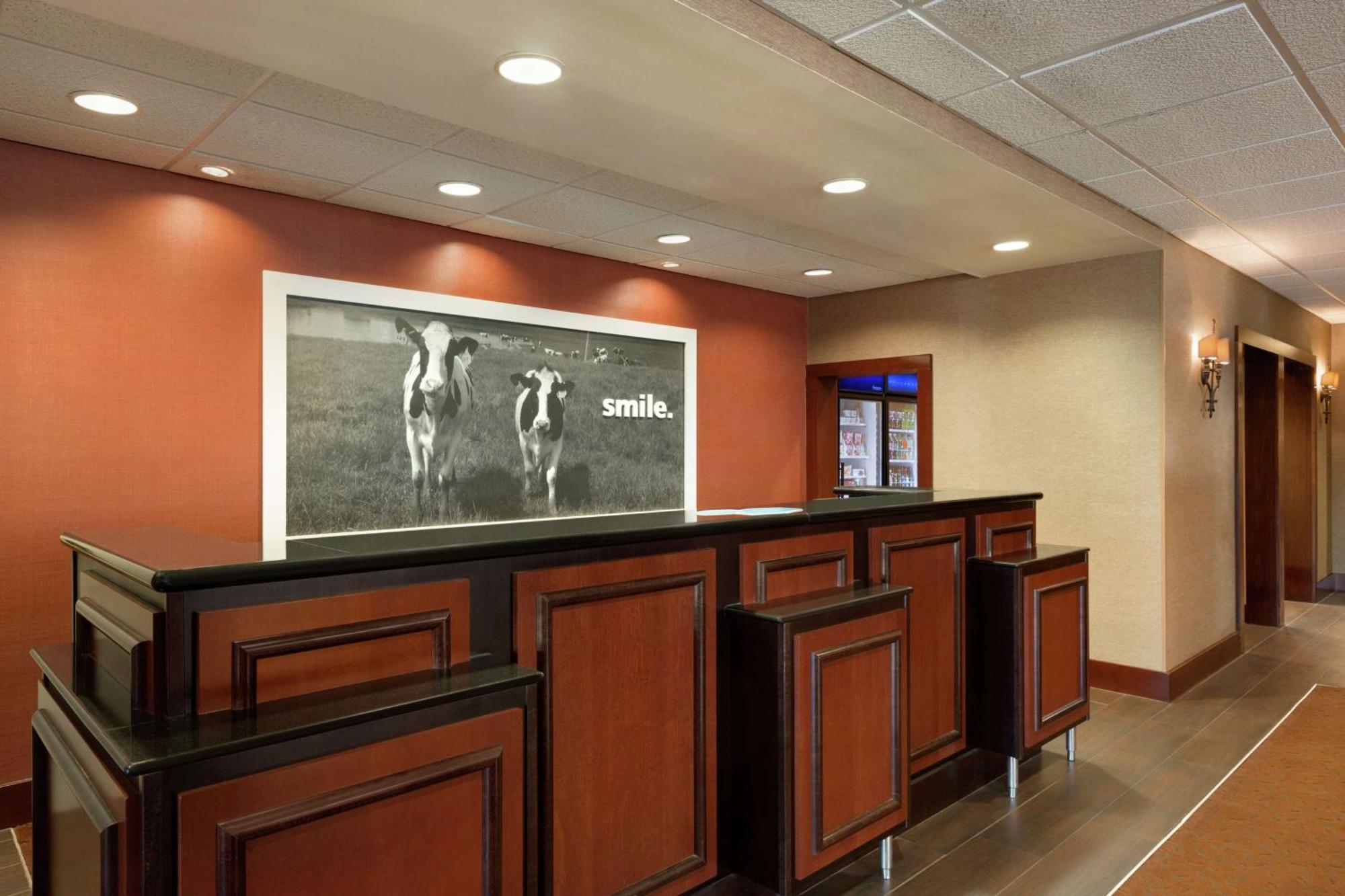 Hampton Inn Wichita Falls-Sikes Senter Mall Exteriér fotografie