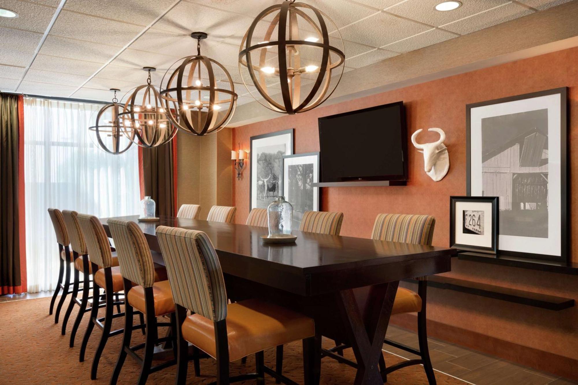 Hampton Inn Wichita Falls-Sikes Senter Mall Exteriér fotografie