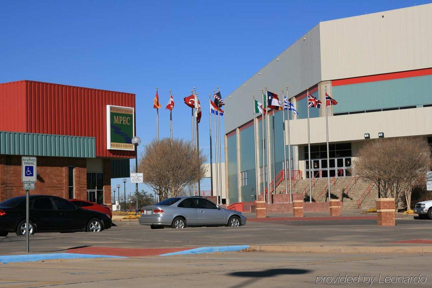 Hampton Inn Wichita Falls-Sikes Senter Mall Exteriér fotografie